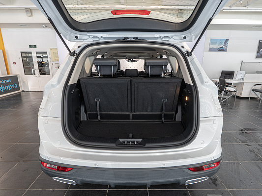 Dongfeng 580 Luxury 1.5 CVT White